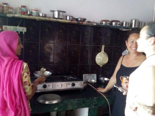 best-cooking-classes-in-udaipur-1024x768